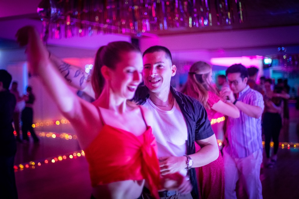 Social dancing, close hold